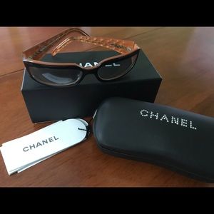 Authentic Chanel Sunglasses (tags included)